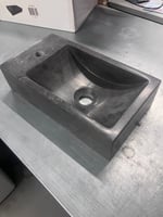 Tweedekans - Wiesbaden Raw fontein links 40x22x10 cm hardsteen gezoet