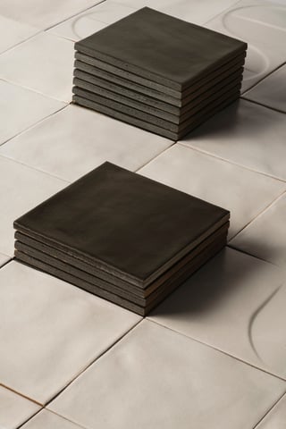 Iris Bottega wandtegel 15x15cm - Terrecotte Motivi - corda