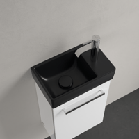 Villeroy & Boch Avento fontein 36x22cm - kraangat rechts - pure black CeramicPlus